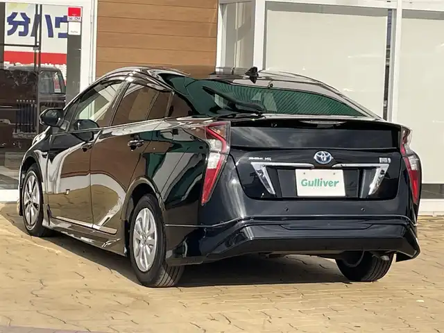 トヨタ プリウス Sセーフティプラス 宮崎県 2016(平28)年 8.1万km アティチュードブラックマイカ 純正９インチナビ／フルセグ／バックカメラ／ＥＴＣ／モデリスタエアロ／ＬＥＤヘッドライト／クリアランスソナー／純正アルミ/オートマチックハイビーム/レーダークルーズ