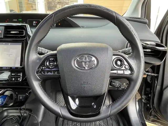 トヨタ プリウス Sセーフティプラス 宮崎県 2016(平28)年 8.1万km アティチュードブラックマイカ 純正９インチナビ／フルセグ／バックカメラ／ＥＴＣ／モデリスタエアロ／ＬＥＤヘッドライト／クリアランスソナー／純正アルミ/オートマチックハイビーム/レーダークルーズ