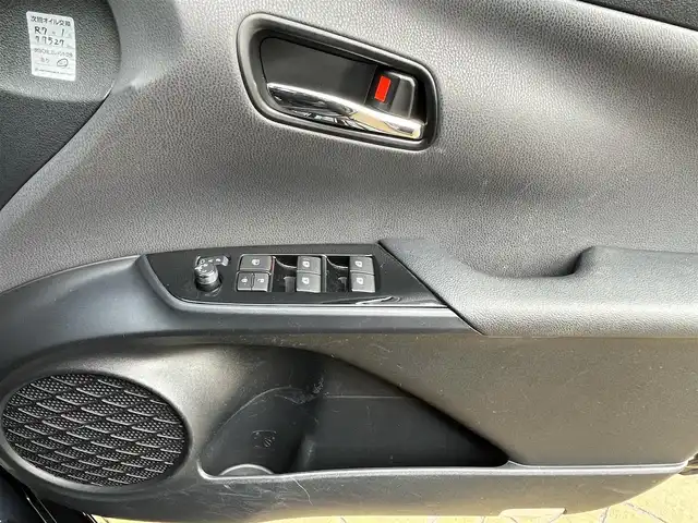 トヨタ プリウス Sセーフティプラス 宮崎県 2016(平28)年 8.1万km アティチュードブラックマイカ 純正９インチナビ／フルセグ／バックカメラ／ＥＴＣ／モデリスタエアロ／ＬＥＤヘッドライト／クリアランスソナー／純正アルミ/オートマチックハイビーム/レーダークルーズ