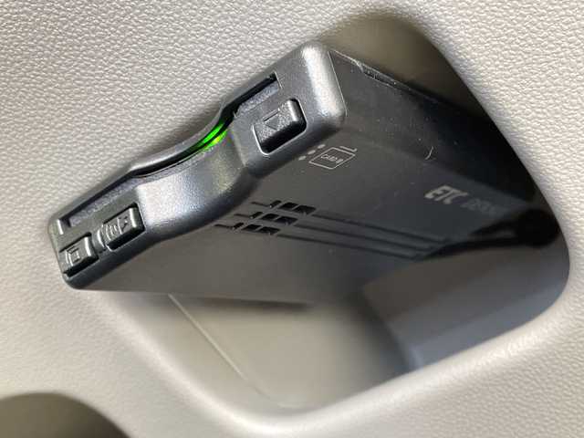 ダイハツ ムーヴ X リミテッドⅡ SAⅢ 栃木県 2020(令2)年 4.4万km シャイニングホワイトパール 純正オーディオ/(CD/DVD/Bluetooth/USB)/バックカメラ/ETC/運転席シートヒーター/禁煙車/オートライト/LEDヘッドライト/横滑り防止装置/スマートキー/プッシュスタート/アイドリングストップ/ステアリングスイッチ/革巻きステアリング/電動格納ミラー/純正１４インチホイール/純正フロアマット