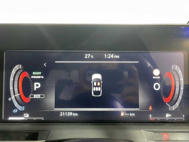日産 オーラ G レザーエディション 沖縄県 2022(令4)年 2.2万km ピュアホワイトパール / スーパーブラック 2トーン 禁煙車　/県外仕入れ/純正メーカーナビ/【CD/DVD/フルセグTV/BT】/全方位カメラ/デジタルインナーミラー/BOSEサウンドシステム/プロパイロット/ETC2.0/衝突被害軽減システム/後方コーナーセンサー/ブラインドスポットモニター/オートマチックハイビーム/レザーシート/ステアリングリモコン/LEDヘッドライト/オートライト/スマートキー