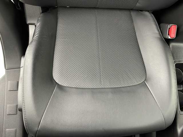 日産 エクストレイル 20Xt 新潟県 2012(平24)年 8.9万km ブリリアントホワイトパール 4WD/純正SDナビ/(AM/FM/CD/DVD/SD/フルセグ/Bluetooth)/バックモニター/ハイパールーフレール/レザーシート/全席シートヒーター/純正フロアマット/ドアバイザー/スマートキー/ETC