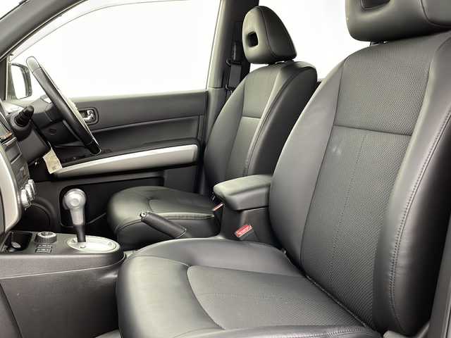 日産 エクストレイル 20Xt 新潟県 2012(平24)年 8.9万km ブリリアントホワイトパール 4WD/純正SDナビ/(AM/FM/CD/DVD/SD/フルセグ/Bluetooth)/バックモニター/ハイパールーフレール/レザーシート/全席シートヒーター/純正フロアマット/ドアバイザー/スマートキー/ETC