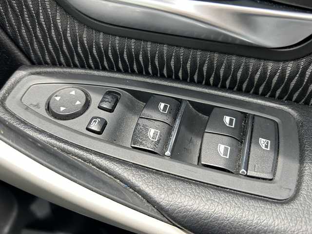 ＢＭＷ ３２０ｄ ツーリング ラグジュアリー 兵庫県 2019(平31)年 5.5万km アルピンホワイトⅢ 純正メーカーナビ/バックカメラ/アイドリングストップ/プッシュスタート/ETC/レーダークルーズコントロール/前後コーナーセンサー/ＭＴモード付AT/前席パワーシート/前席シートヒーター/LEDヘッドライト/オートライト/電動リアゲート/スマートキー/スペアキー/ステアリングリモコン/純正フロアマット/純正１８インチアルミホイール/取扱説明書・保証書