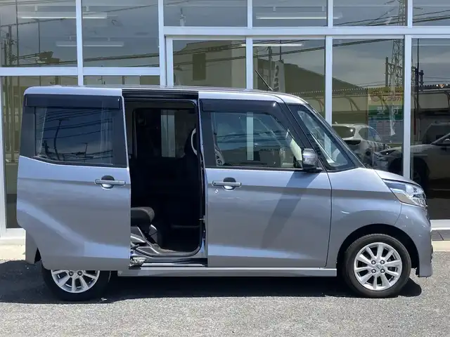 日産 デイズ ルークス ハイウェイスターX 山口県 2015(平27)年 2.4万km チタニウムグレーメタリック 純正メモリーナビ/　＆フルセグTV＆/アラウンドビューカメラ/純正フロアマット/純正ドアバイザー/純正HIDヘッドライト/純正フォグランプ/純正14インチアルミ/左後パワースライド/インテリジェントキー/アイドリングストップ/エマージェンシーブレーキ