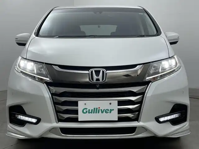 ホンダ オデッセイ ハイブリッド アブソルート・EXホンダセンジング 岡山県 2020(令2)年 8.1万km プラチナホワイトパール 純正９型ナビ(VXM-207VFNi)/【CD/DVD/BT/USB/Carplay/フルセグ/HDMI】/両側電動スライド　/全周囲カメラ　/レーダークルーズコントロール　/１００Ｖ電源　/ＥＴＣ2.0/シートヒーター　前席　/ＬＥＤヘッドライト　/ドライブレコーダー　前後　/ブラインドスポットモニター　/コーナーセンサー　前後/禁煙車/純正アルミ/アイドリングストップ/踏み間違い防止/ダブルエアコン