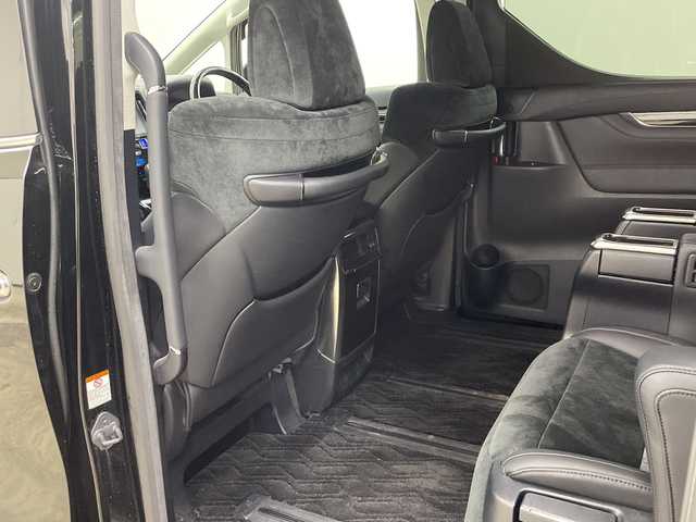 トヨタ アルファード S Cパッケージ 長崎県 2017(平29)年 6.2万km ブラック アルパイン11インチナビ（EX11V)/・フルセグ/・DVD/・Bluetooth/バックカメラ/サイドカメラ/両側パワースライド/ハンドルヒーター/アルパインフリップダウンモニター/コーナーセンサー/LEDヘッドライト/ハンドルヒーター/前席パワーシート（Dシートメモリ付）/オートリトラミラー/オットマンシート/純正18インチアルミ/ハーフレザーシート/純正ETC/電子制御パーキング/オートホールド