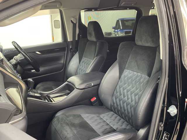 トヨタ アルファード S Cパッケージ 長崎県 2017(平29)年 6.2万km ブラック アルパイン11インチナビ（EX11V)/・フルセグ/・DVD/・Bluetooth/バックカメラ/サイドカメラ/両側パワースライド/ハンドルヒーター/アルパインフリップダウンモニター/コーナーセンサー/LEDヘッドライト/ハンドルヒーター/前席パワーシート（Dシートメモリ付）/オートリトラミラー/オットマンシート/純正18インチアルミ/ハーフレザーシート/純正ETC/電子制御パーキング/オートホールド