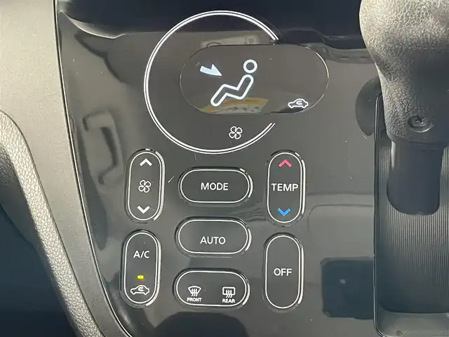 日産 デイズ ルークス X Vセレクション 愛知県 2019(平31)年 5.6万km プレミアムパープルP 純正ナビ　全方位カメラ　ドラレコ　禁煙車　フルセグＴＶ　ＤＶＤ　Ｂｌｕｅｔｏｏｔｈ　ＥＴＣ　両側パワスラ　衝突軽減　コーナーセンサー　純正マット　リアシェード　リアシーリングファン　純正１４インチＡＷ　プッシュスタート　スマートキー