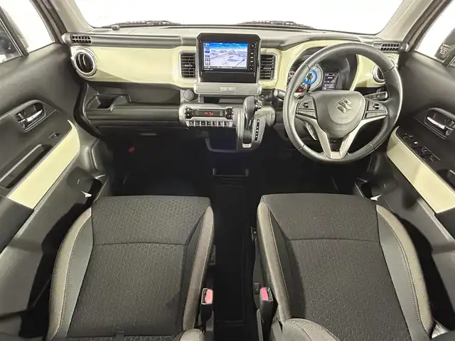 スズキ クロスビー HYBRID MZ 佐賀県 2018(平30)年 3.6万km キャラバンアイボリーパールメタリック/ホワイト 2トーンルーフ 純正7インチナビ/フルセグTV/Bluetooth/CD/DVD/バックカメラ/ビルトインETC/衝突被害軽減システム/シートヒーター/コーナーセンサー/クルーズコントロール/レーンキープアシスト/スペアキー×１/ＬＥＤヘッドライト/パドルシフト/助手席下収納ＢＯＸ/オートライト/純正16インチアルミホイール/フロアマット
