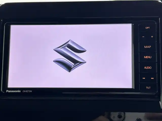 スズキ クロスビー HYBRID MZ 佐賀県 2018(平30)年 3.6万km キャラバンアイボリーパールメタリック/ホワイト 2トーンルーフ 純正7インチナビ/フルセグTV/Bluetooth/CD/DVD/バックカメラ/ビルトインETC/衝突被害軽減システム/シートヒーター/コーナーセンサー/クルーズコントロール/レーンキープアシスト/スペアキー×１/ＬＥＤヘッドライト/パドルシフト/助手席下収納ＢＯＸ/オートライト/純正16インチアルミホイール/フロアマット