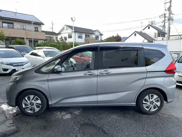 ホンダ フリード ハイブリット G ホンダセンシング 茨城県 2018(平30)年 7.5万km ルナシルバーM ナビ/フルセグTV/Bカメラ/BT/CD/DVD/追従型クルーズコントロール/レーンキープアシスト/ドライブレコーダー前方のみ/衝突軽減/ETC/純正フロアマット/スマートキー/スペアキー×1/ドアバイザー/ワンオーナー