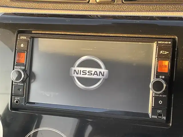 日産 デイズ X Vセレ +SeftyⅡ 福岡県 2015(平27)年 3.1万km ブラック 純正ナビ（ＭＣ３１４Ｄ－Ｗ）/フルセグTV/CD/DVD/BT/SD/AM/FM/アラウンドビューモニター/エマージェンシーブレーキ/アイドリングストップ/横滑り防止装置/スマートキー/プッシュスタート/ＥＴＣ