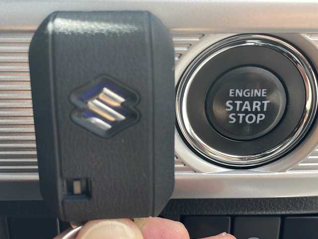 スズキ スペーシア カスタム HYBRID XS 沖縄県 2018(平30)年 3.9万km ピュアホワイトパール/ブラック2トーン 純正オプションナビ/フルセグTV/オーディオ（Bluetooth、CD、DVD、USB）/全方位カメラ・バックカメラ/両側パワースライドドア/ETC/ドライブレコーダー/シートヒーター/リアパーキングセンサー/LEDヘッドライト/オートライト/フォグライト/レーンキープアシスト/リアサーキュレーター/リアロールサンシェード/ステアリングスイッチ/ウィンカードアミラー/スマートキー/アイドリングストップ/USB入力端子