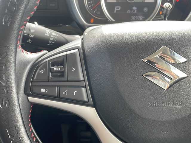 スズキ スペーシア カスタム HYBRID XS 沖縄県 2018(平30)年 3.9万km ピュアホワイトパール/ブラック2トーン 純正オプションナビ/フルセグTV/オーディオ（Bluetooth、CD、DVD、USB）/全方位カメラ・バックカメラ/両側パワースライドドア/ETC/ドライブレコーダー/シートヒーター/リアパーキングセンサー/LEDヘッドライト/オートライト/フォグライト/レーンキープアシスト/リアサーキュレーター/リアロールサンシェード/ステアリングスイッチ/ウィンカードアミラー/スマートキー/アイドリングストップ/USB入力端子