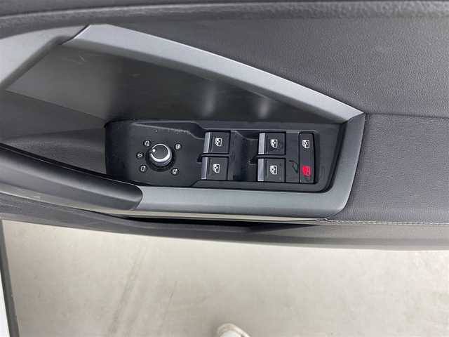 アウディ アウディ Ｑ３ SB 35TDIクワトロ Sライン 福井県 2022(令4)年 2.6万km グレイシアホワイトメタリック 純正ナビゲーション/Bluetooth接続/USB接続/全方位カメラ/アダプティブクルーズ/車線逸脱警報/衝突軽減ブレーキ/前後ドライブレコーダー/ビルトインETC/ハーフレザーシート/前席シートヒーター/バーチャルコックピット/コーナーセンサー/ダウンヒルアシスト/アイドリングストップ/LEDライト/横滑り防止装置/保証書/取扱説明書/整備手帳/スマートキーX1