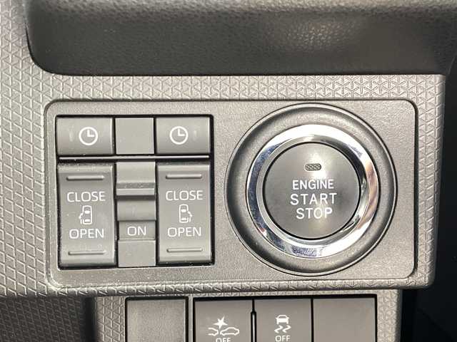 ダイハツ タント カスタム RS 愛知県 2022(令4)年 1.9万km クールバイオレットクリスタルシャイン ワンオーナー/メーカーオプション10型ナビ【Bluetooth CD DVD USB SD フルセグ　品番：NMZN-Z72DS】/バックカメラ/前後ドライブレコーダー/ビルトインETC /両側パワースライドドア/衝突軽減ブレーキ/レーンキープアシスト/レーダークルーズコントロール/クリアランスソナー/ブレーキホールド/アイドリングストップ/オートライト/オートマチックハイビーム/LEDヘッドライト/フォグランプ/ステアリングリモコン/ハーフレザーシート/シートヒーター【前席】/純正ドアバイザー/純正フロアマット/純正アルミホイール/禁煙車
