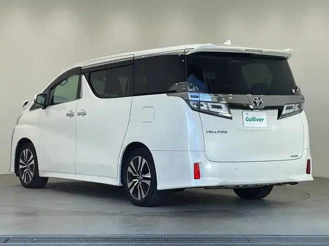 トヨタ ヴェルファイア Z Gエディション 栃木県 2020(令2)年 1.9万km ホワイトパールクリスタルシャイン 純正ナビ/(フルセグTV・Bluetooth・CD・DVD・USB)/純正後席モニター/バックカメラ/トヨタセーフティセンス/ ・プリクラッシュセーフティ/ ・レーンキープアシスト/ ・オートクルーズコントロール/ ・オートハイビーム/前後コーナーセンサー/両側パワースライドドア/電動リアゲート/前席パワーシート/2列目席電動リクライニング・オットマン/前席シートヒーター・エアシート/合皮シート/ステアリングヒーター/ブレーキホールド/LEDヘッドライト/オートライト/シーケンシャルウィンカー/ETC/AC100V充電/スマートキー/スペアキー/取扱説明書/保証書