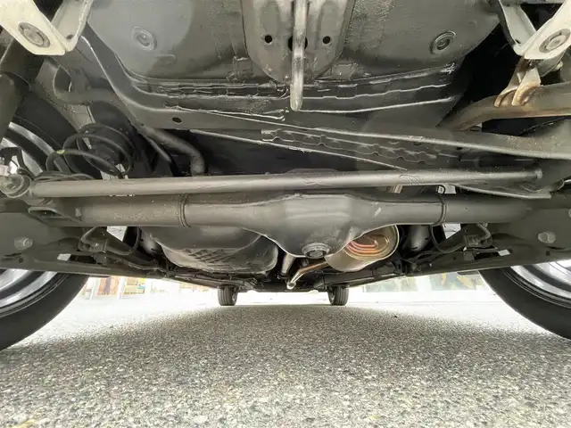 ダイハツ タント カスタム RS 新潟県 2025(令7)年 0.6万km シャイニングホワイトパール ワンオーナー/４WD/ターボ/純正ホイール夏タイヤ装着/スタッドレスタイヤ車載/フルセグテレビ/バックカメラ/運転席助手席シートヒーター/アイドリングストップ/ウィンカーミラー/ドアバイザー/プッシュスタート/両側パワースライドドア/ETC/ブレーキホールド/電動パーキングブレーキ/純正フロアマット/ステアリングスイッチ/ハンズフリー/スペアキー1個