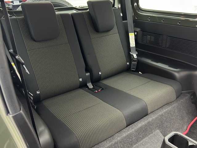 スズキ ジムニー XC 大阪府 2021(令3)年 3.5万km ジャングルグリーン 社外ナビ/(CD/DVD/BT/フルセグ/SD)/バックカメラ/ＥＴＣ/デュアルセンサーブレーキサポートII/ふらつき警報機能/ハイビームアシスト/クルーズコントロール/誤発進抑制機能/車線逸脱警報装置/発信お知らせ機能/前席シートヒーター/ヘッドランプウォッシャー/スマートキー×２/ダウンヒルアシストコントロール