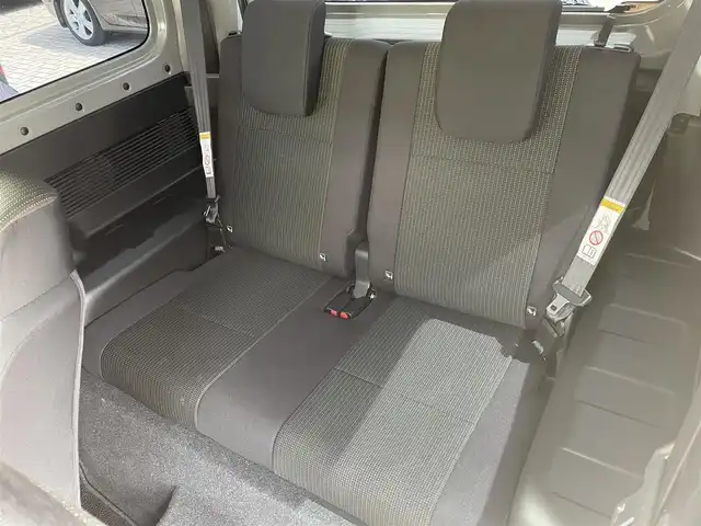 スズキ ジムニー シエラ JC 福島県 2023(令5)年 4.5万km ミディアムグレー ワンオーナー/パートタイム4WD/デュアルセンサーブレーキサポート/ダウンヒルアシストコントロール/クルーズコントロール/アイドリングストップ/シートヒーター/純正ドアバイザー/純正フロアマット/プッシュスタート/オートライト/LEDヘッドライト/フォグライト