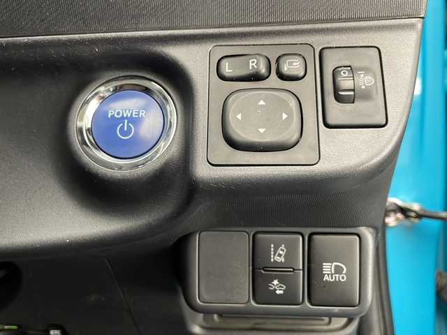 トヨタ アクア G 宮崎県 2017(平29)年 6.1万km クリアエメラルドパールクリスタルシャイン Toyota Safety Sense/〇プリクラシュセーフティ/〇レーンディパーチャーアラート/〇オートマチックハイビーム/〇先行車発進告知/純正7インチSDナビ/フルセグTV/CD/DVD/Bluetooth/バックカメラ/クルーズコントロール/LEDヘッドライト/ビルトインETC/ステアリングヒーター