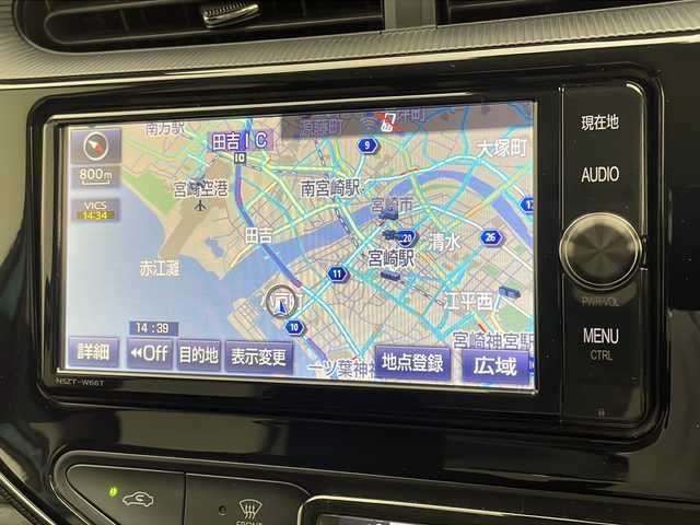 トヨタ アクア G 宮崎県 2017(平29)年 6.1万km クリアエメラルドパールクリスタルシャイン Toyota Safety Sense/〇プリクラシュセーフティ/〇レーンディパーチャーアラート/〇オートマチックハイビーム/〇先行車発進告知/純正7インチSDナビ/フルセグTV/CD/DVD/Bluetooth/バックカメラ/クルーズコントロール/LEDヘッドライト/ビルトインETC/ステアリングヒーター