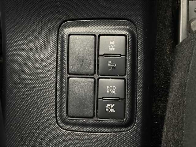 トヨタ アクア G 宮崎県 2017(平29)年 6.1万km クリアエメラルドパールクリスタルシャイン Toyota Safety Sense/〇プリクラシュセーフティ/〇レーンディパーチャーアラート/〇オートマチックハイビーム/〇先行車発進告知/純正7インチSDナビ/フルセグTV/CD/DVD/Bluetooth/バックカメラ/クルーズコントロール/LEDヘッドライト/ビルトインETC/ステアリングヒーター