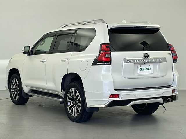 トヨタ ランドクルーザー プラド TX Lパッケージ 岐阜県 2022(令4)年 3.8万km ホワイトパールクリスタルシャイン トヨタ純正ディスプレイオーディオ/Bluetooth接続/フルセグTV/全周囲カメラ/サンルーフ/ドライブレコーダー/モデリスタエアロ/トヨタセーフティーセンス/プリクラッシュセーフティ/レーンディパーチャーアラート/オートマチックハイビーム/ブラインドスポットモニター/レーダークルーズコントロール/フォグランプ/純正ドアバイザー/純正フロアマット/純正アルミホイール/パワーシート/レザーシート/シートヒーター/シートクーラー/LEDヘッドライト/ETC2.0