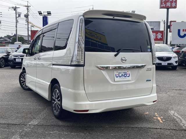 日産 セレナ ハイウェイスター Sハイブリッド 静岡県 2014(平26)年 9.7万km ブリリアントホワイトパール (株)IDOMが運営する【じしゃロン焼津店】の自社ローン専用車両になります。こちらは現金またはオートローンご利用時の価格です。自社ローンご希望の方は別途その旨お申付け下さい /社外ＳＤナビ/(フルセグＴＶ/Ｂｌｕｅｔｏｏｔｈ接続/ＣＤ/ＤＶＤ/ミュージックサーバー)/後席モニター/両側パワースライドドア/クルーズコントロール/ＨＩＤヘッドライト/オートライト/ＥＴＣ