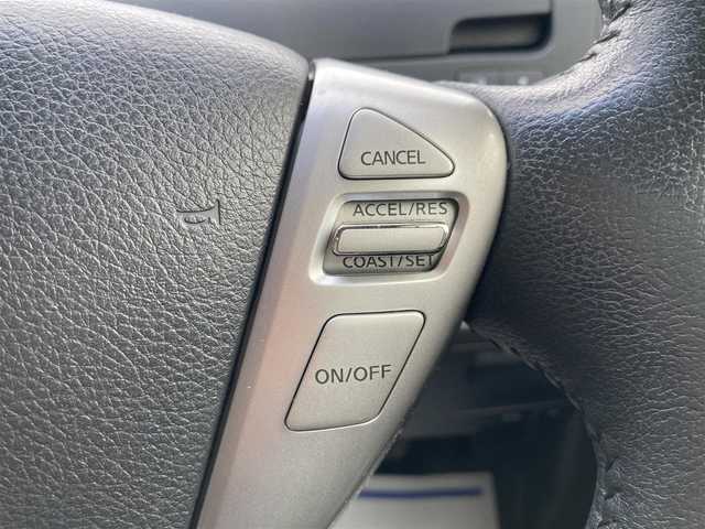 日産 セレナ ハイウェイスター Sハイブリッド 静岡県 2014(平26)年 9.7万km ブリリアントホワイトパール (株)IDOMが運営する【じしゃロン焼津店】の自社ローン専用車両になります。こちらは現金またはオートローンご利用時の価格です。自社ローンご希望の方は別途その旨お申付け下さい /社外ＳＤナビ/(フルセグＴＶ/Ｂｌｕｅｔｏｏｔｈ接続/ＣＤ/ＤＶＤ/ミュージックサーバー)/後席モニター/両側パワースライドドア/クルーズコントロール/ＨＩＤヘッドライト/オートライト/ＥＴＣ