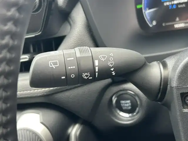 トヨタ ＲＡＶ４ G 福岡県 2024(令6)年 1.1万km プラチナホワイトパールマイカ ワンオーナー/純正ナビ（AM/FM/BT/フルセグTV）/ブラインドスポットモニター/ステアリングヒーター/レーダークルーズコントロール/全方位カメラ/前後ドライブレコーダー/ビルトインETC2.0/運転席パワーシート（メモリ付）/前席シートヒーター/前席エアシート/パワーバックドア/クリアランスソナー/ルーフレール/オートマチックハイビーム/純正フロアマット/純正18インチアルミホイール/スペアキー/取扱説明書/保証書