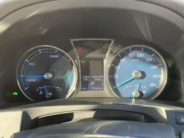 トヨタ クラウン ハイブリッド ロイヤルサルーンG 宮崎県 2014(平26)年 9.2万km プレシャスシルバー メーカーHDDナビ　/　AM FM CD DVD BT TV/全方位モニター/トヨタセーフティーセンス/　・プリクラッシュセーフティー/　・レーンキープアシスト/　・オートマチックハイビーム/レーダークルーズコントロール/シートヒーター/パワーシート/ドライブレコーダー/ETC車載器/社外レーダー/スマートキー/プッシュスタート/トランクイージークローザー