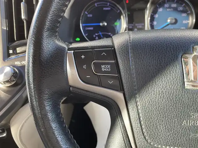 トヨタ クラウン ハイブリッド ロイヤルサルーンG 宮崎県 2014(平26)年 9.2万km プレシャスシルバー メーカーHDDナビ　/　AM FM CD DVD BT TV/全方位モニター/トヨタセーフティーセンス/　・プリクラッシュセーフティー/　・レーンキープアシスト/　・オートマチックハイビーム/レーダークルーズコントロール/シートヒーター/パワーシート/ドライブレコーダー/ETC車載器/社外レーダー/スマートキー/プッシュスタート/トランクイージークローザー