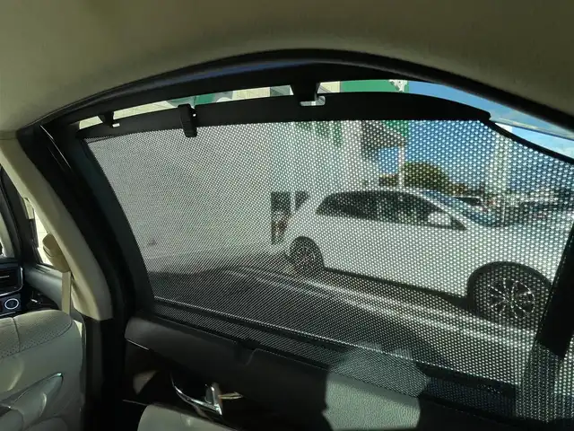 トヨタ クラウン ハイブリッド ロイヤルサルーンG 宮崎県 2014(平26)年 9.2万km プレシャスシルバー メーカーHDDナビ　/　AM FM CD DVD BT TV/全方位モニター/トヨタセーフティーセンス/　・プリクラッシュセーフティー/　・レーンキープアシスト/　・オートマチックハイビーム/レーダークルーズコントロール/シートヒーター/パワーシート/ドライブレコーダー/ETC車載器/社外レーダー/スマートキー/プッシュスタート/トランクイージークローザー