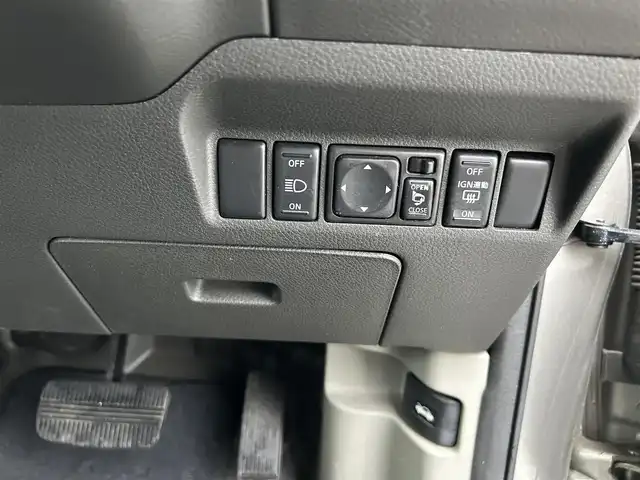 日産 エクストレイル Xtt 長野県 2006(平18)年 13.1万km チタニウムシルバー ４WD/バックカメラ/社外SDメモリーナビ/DVD/フルセグTV/ETC/シートヒーター/社外アルミホイール/盗難防止装置/保証書/取扱説明書/記録簿