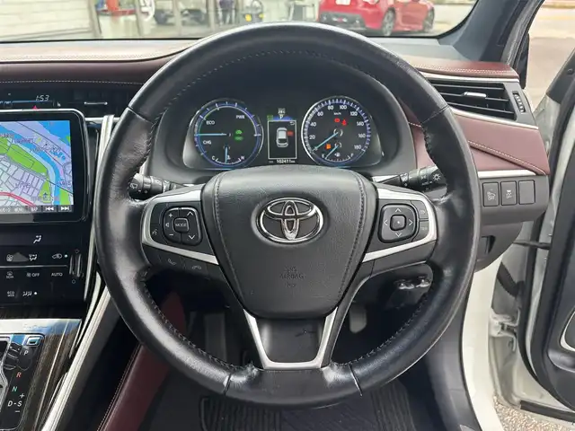 トヨタ ハリアー ハイブリッド エレガンス 愛知県 2014(平26)年 10.3万km ホワイトパールクリスタルシャイン 4WD/社外フローティング9型ナビ（CN-F1DVD）/CD/DVD/SD/BT/USB/フルセグTV/バックカメラ/ETC/ドラレコ/ハーフレザーシート/パワーシート/ステアリングスイッチ/純正ドアバイザー/純正フロアマット/スマートキー×2