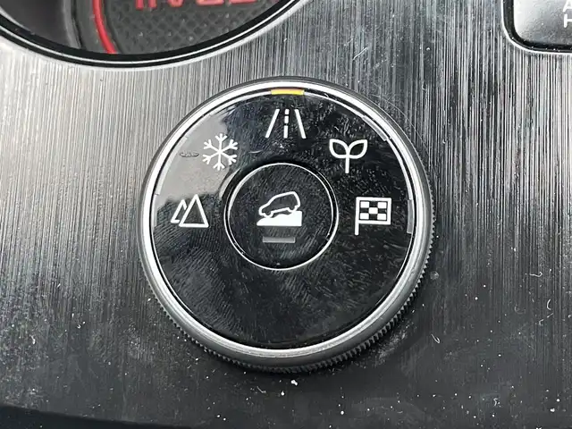 日産 エクストレイル X e－4ORCE エクストリーマーX 滋賀県 2022(令4)年 6.4万km 赤 メモリナビ/Bluetooth/フルセグTV/DVD/CD/プロパイロット/レーダークルーズコントロール/ブラインドスポットモニター/レーンキープアシスト/シートヒーター/ステアリングヒーター/ドラレコ/デジタルインナーミラー/コーナーセンサー/電動パーキングブレーキ/電動リアゲート/スペアキー1本/LEDヘッドライト/純正18インチAW