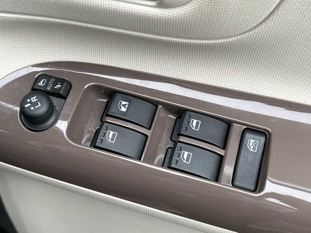 ダイハツ ムーヴ キャンバス X メイクアップ リミテッド SAⅢ 千葉県 2018(平30)年 8.5万km ナチュラルベージュマイカM ナビNMZK-W68D 全方位カメラ 両側電動スライドドア ドラレコ ETC スマートキー スマートアシスト AHB アイドリングストップ プッシュスタート 横滑り防止 セキュリティアラーム マット