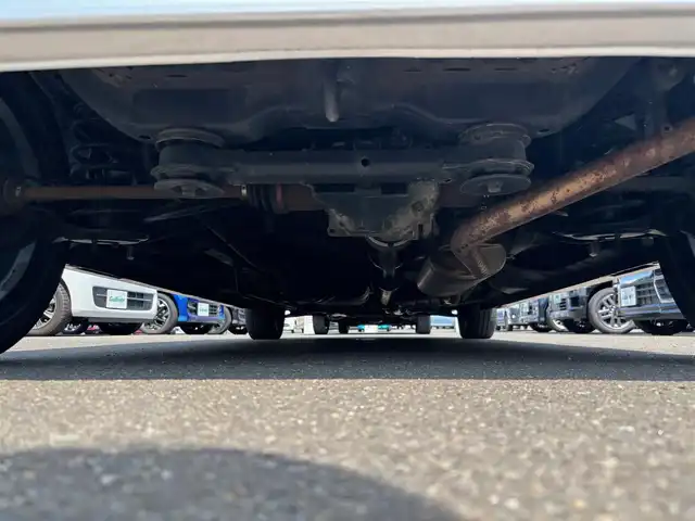 ホンダ Ｎ ＢＯＸ カスタム G ターボSSパッケージ 宮城県 2015(平27)年 8.6万km カトラリーシルバーM シティブレーキアクティブシステム/4WD/純正SDナビ/【CD・DVD・SD・ワンセグTV】/バックカメラ/両側パワースライドドア/クルーズコントロール/パドルシフト/前席シートヒーター/ステアリングスイッチ/横滑り防止装置/社外アルミ/オートライト/HIDヘッドライト/フォグライト/スマートキーX２/ETC