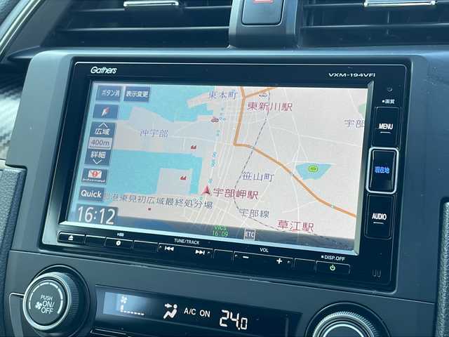ホンダ シビック ハッチバック 山口県 2019(平31)年 6.6万km ホワイトオーキッドパール 純正SDナビ　【VXM-194VFi】/・Bluetooth接続/・DVD再生機能有/・フルセグテレビ/バックカメラ/ビルトインETC/パドルシフト/ホンダセンシング/・レーダークルーズコントロール/・車線維持支援システム/・路外逸脱抑制機能/・標識認識機能/・衝突軽減ブレーキ/シートヒーター/USB入力端子/純正フロアマット/スマートキー/プッシュスタート/スペアキー1本/純正18インチAW