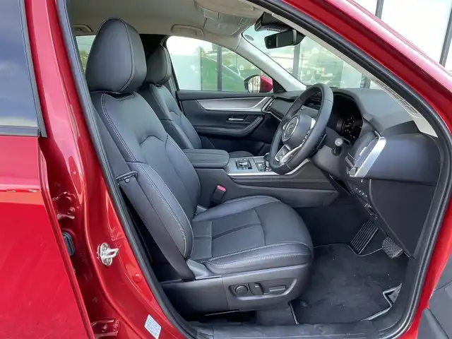 マツダ ＣＸ－６０ XD Lパッケージ 道央・札幌 2023(令5)年 0.2万km ソウルレッドクリスタルM ４WD/BOSEサウンドシステム/純正メーカーナビ/AM/FM/BT/フルセグ/衝突被害軽減ブレーキ/横滑り防止装置/レーダークルーズコントロール/ダウンヒルアシストコントロール/レーンキープアシスト/クリアランスソナー/ブラインドスポットモニター/全方位カメラ/ビルトインETC/アイドリングストップ/Mi-DRIVE/パワーバックドア/前席パワーシート/D席メモリーシート/全席シートヒーター/レザーシート/革巻きステアリング/ステアリングリモコン/パドルシフト/ハンドルヒーター/AC100V/置くだけ充電/電動パーキング/オートブレーキホールド/プッシュスタート/スマートキー/LEDヘッドライト/オートライト/オートハイビーム/電動格納ミラー/ウィンカーミラー/純正フロアマット/ドアバイザー/スペアキー