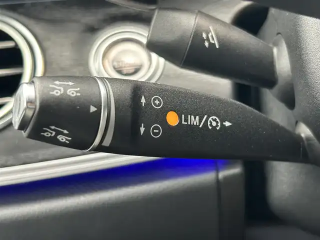 メルセデス・ベンツ Ｅ２５０ アバンギャルド スポーツ 福島県 2017(平29)年 6万km ダイヤモンドホワイト ブルメスターサウンド/純正ナビ/(SD/USB/BT/フルセグTV）/レザーシート/前席メモリシート/前席パワーシート/前後シートヒーター/ブラインドスポットアシスト/アクティブブレーキアシスト/アクティブレーンキープアシスト/道路標識アシスト/パーキングアシスト/クルーズコントロール/３６０°カメラ/LEDヘッドライト/前後ドライブレコーダー/パドルシフト/プッシュスタート/コーナーセンサー/アイドリングストップ/ステアリングスイッチ/純正フロアマット