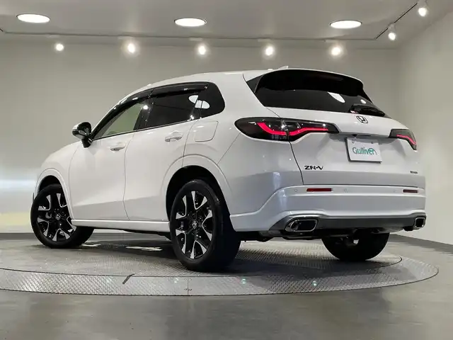 ホンダ ＺＲ－Ｖ ハイブリッド e:HEV Z 愛知県 2023(令5)年 1.4万km プラチナホワイトパール 純正9インチナビ/（Bluetooth/AM/FM/フルセグTV）/BOSEサウンド/衝突軽減ブレーキ/アラウンドビューモニター/レーダークルーズコントロール/ETC2.0/シートヒーター/LEDヘッドライト/ドライブレコーダー/ワイヤレス充電/ステアリングヒーター/パワーシート/電動リアゲート/コーナーセンサー/スマートキー/純正18インチAW