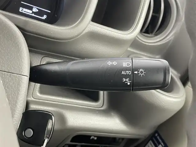 スズキ エブリイ JOIN 埼玉県 2021(令3)年 2.6万km シルキーシルバーメタリック 社外ナビ　バックカメラ　スズキセーフティサポート　４ＷＤ　ＥＴＣ　前後ドライブレコーダー　オートライト　リアソナー　レザー調シートカバー　ヘッドライトレベライザー　地デジフルセグＴＶ　ＤＶＤ再生