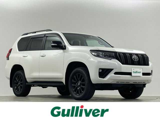 トヨタ ランドクルーザー プラド TX Lパッケージ ブラックED 埼玉県 2023(令5)年 0.7万km ホワイトパールクリスタルシャイン サンルーフ　純正９型ナビ　全方位カメラ　シートヒーター　エアシート　ＬＥＤヘッドライト　ＢＳＭ　ＥＴＣ　フルセグ　追従走行　ＭＴモード付ＡＴ　電動格納サードシート　ルーフレール　オートハイビーム