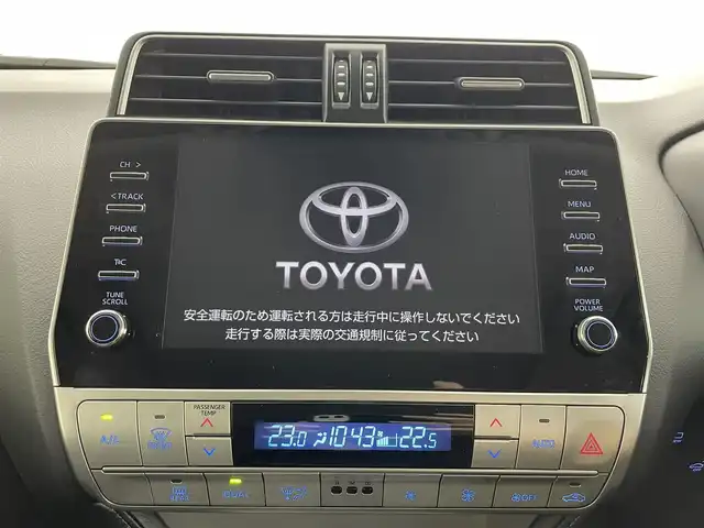 トヨタ ランドクルーザー プラド TX Lパッケージ ブラックED 埼玉県 2023(令5)年 0.7万km ホワイトパールクリスタルシャイン サンルーフ　純正９型ナビ　全方位カメラ　シートヒーター　エアシート　ＬＥＤヘッドライト　ＢＳＭ　ＥＴＣ　フルセグ　追従走行　ＭＴモード付ＡＴ　電動格納サードシート　ルーフレール　オートハイビーム