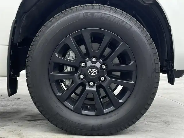 トヨタ ランドクルーザー プラド TX Lパッケージ ブラックED 埼玉県 2023(令5)年 0.7万km ホワイトパールクリスタルシャイン サンルーフ　純正９型ナビ　全方位カメラ　シートヒーター　エアシート　ＬＥＤヘッドライト　ＢＳＭ　ＥＴＣ　フルセグ　追従走行　ＭＴモード付ＡＴ　電動格納サードシート　ルーフレール　オートハイビーム