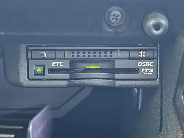 レクサス ＩＳ 300h Fスポーツ 愛媛県 2014(平26)年 8.9万km ホワイトノーヴァガラスフレーク 純正ナビ（Bluetooth/フルセグTV）/バックカメラ/クルーズコントロール/ETC/サンルーフ/前方ドライブレコーダー/パドルシフト/ブラックハーフレザー/シートヒーター/純正18インチアルミホイール/純正フロアマット/パワーシート/LEDヘッドライト/フォグランプ/ABS/カーテンエアバッグ