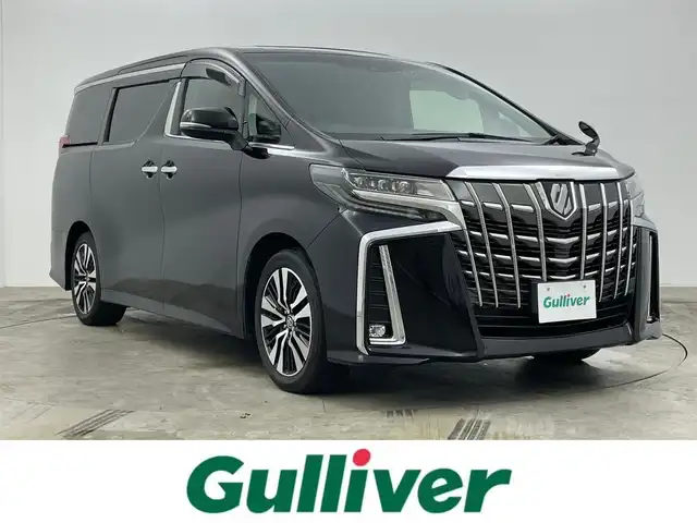 トヨタ アルファード S Cパッケージ 岡山県 2020(令2)年 4.1万km ブラック 純正9インチディスプレイオーディオ/（Bluetooth/USB/Carplay/フルセグ)/サンルーフ/12.1インチフリップダウンモニター/三眼ＬＥＤヘッドライト/ＬＥＤヘッドライト/追従型クルーズコントロール/１００Ｖ電源/衝突軽減ブレーキ/両側電動スライド/シートヒーター（運転席/助手席）/エアシート（運転席/助手席）/ドライブレコーダー（前/後）/ビルトインETC/バックカメラ/ステアリングヒーター/パワーシート（運転席/助手席）/電動リアゲート/コーナーセンサー（前/後）/オートハイビーム/プッシュスタート/スマートキー×1/レーンキープアシスト/純正18インチAW/オートライト/フォグランプ/踏み間違い防止/オートブレーキホールド/ISOFIX/後席サンシェイド/ステアリングスイッチ/シートリフター/ウインカーミラー/ドアバイザー